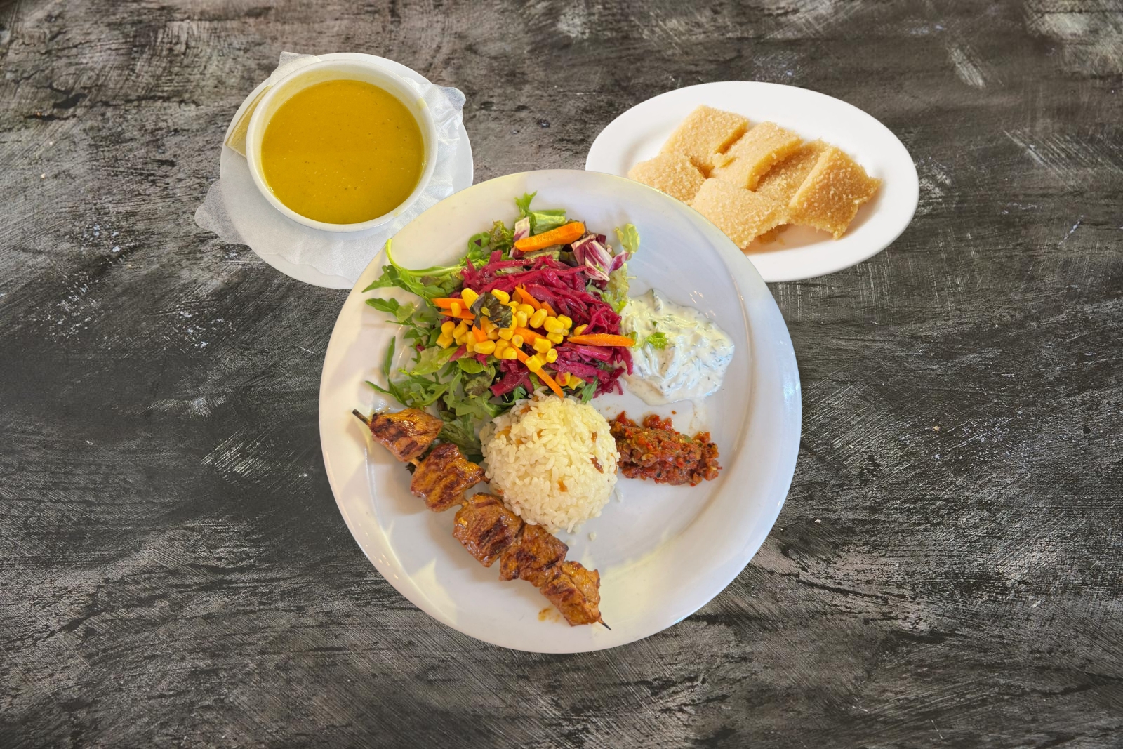 Suppe + Lammspieß + Grieß Helva